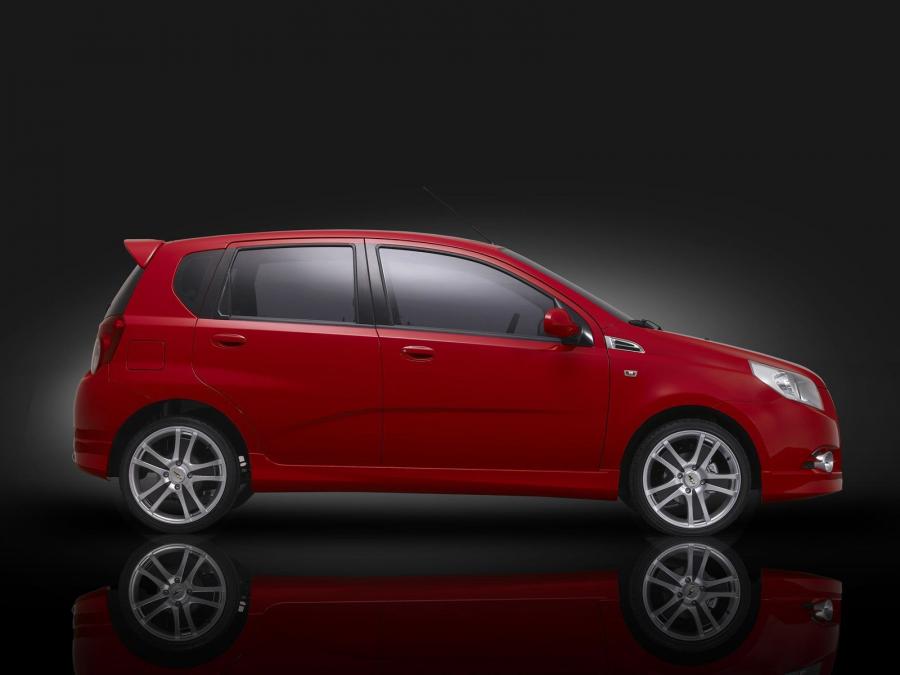  Chevrolet Aveo5 2009 года  (фото 3 из 8)
